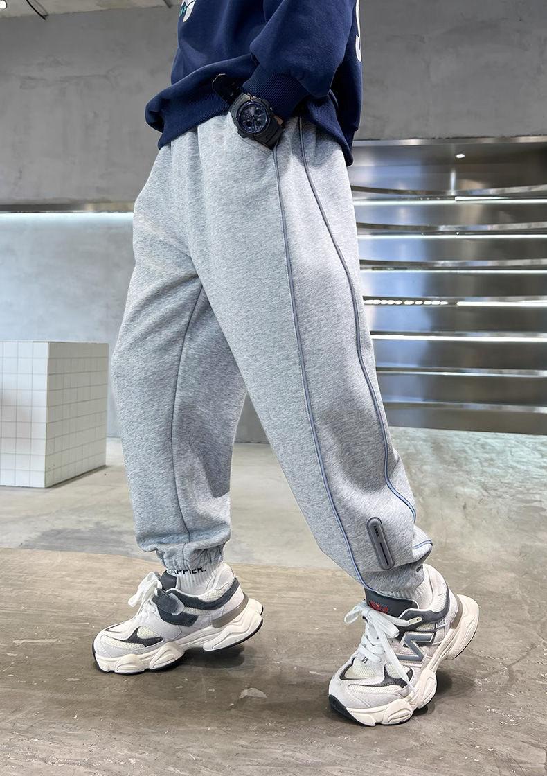 乡情浓 运动裤子春秋新款韩版洋气长裤中大童反光 条卫裤