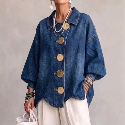 2026 Women's Fashionable and Elegant Denim Jacket with Oversized Lapel and Large Metal Buttons, Washed Denim 2026 Women's Fashionable and Elegant Denim Jacket with Oversized Lapel and Large Metal Buttons, Washed Denim