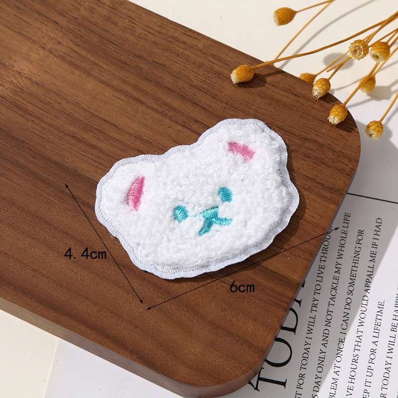 クリエイティブクマの衣類装飾かわいい布ステッカー DIY ジュエリー材料漫画子供服刺繍アクセサリー工場卸売|undefined