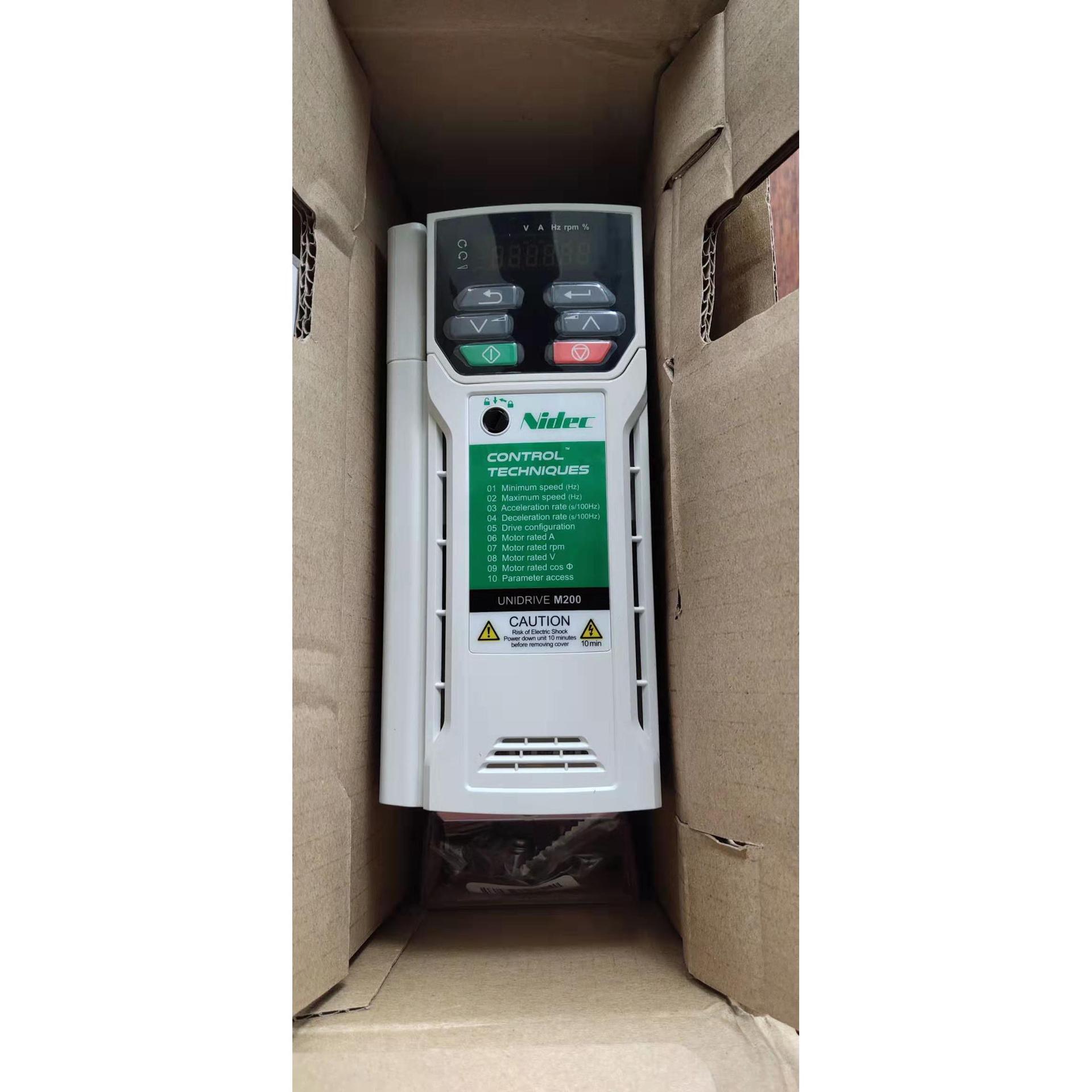 艾默生尼得科CT变频器 M200-02200024A10100AB100 全新质保一年