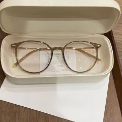 小紅の本の同モデルの超軽量韓国版のすっぴんは度数のメガネの枠の女性の青い光の光学の楕円のメガネのフレームの潮を配合することができます。