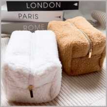 跨境纯色羊羔毛化妆包女士手拿包冬季新款柔软毛巾布化妆品收纳包