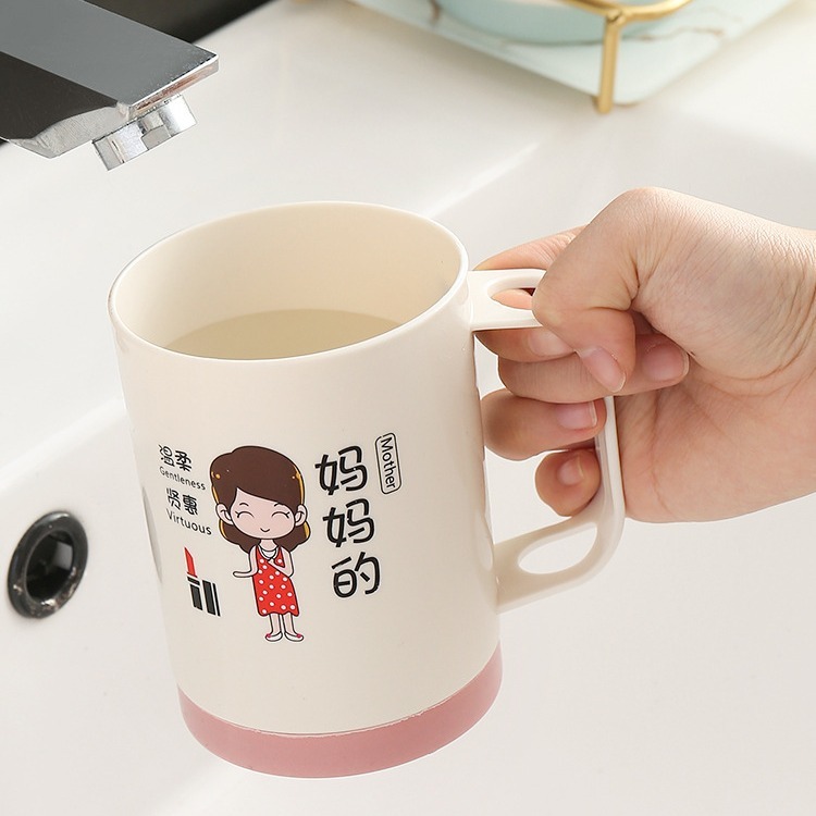 親子うがい杯の創意的なアニメの歯磨きカップの家庭用の4、5口のうがい杯の厚い壁掛け式の歯ブラシのコップ|undefined