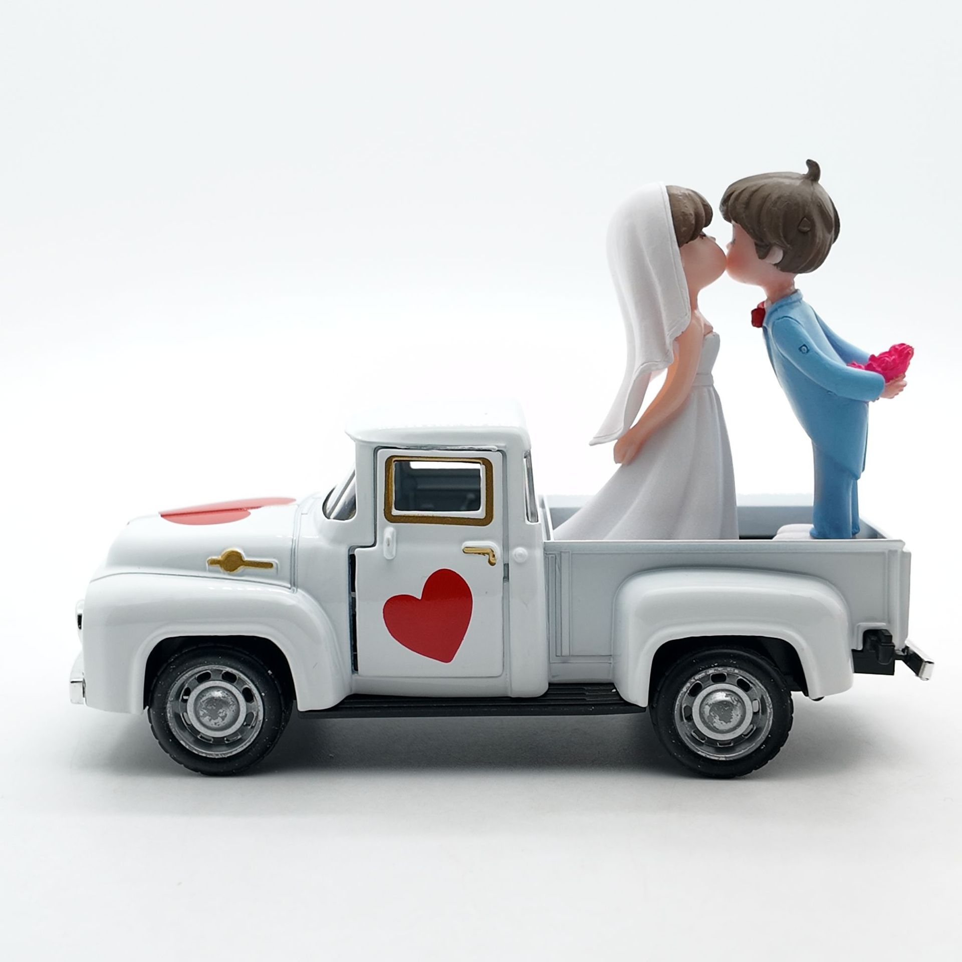 Cross Border 12.5cm Vintage Truck Wedding Valentine's Day Alloy Car Ornaments Pickup Model