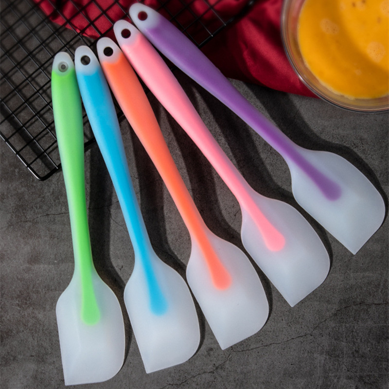 Translucent silicone scraper integrated kitchen baking tool cake cream spatula large small size silicone scraper baking