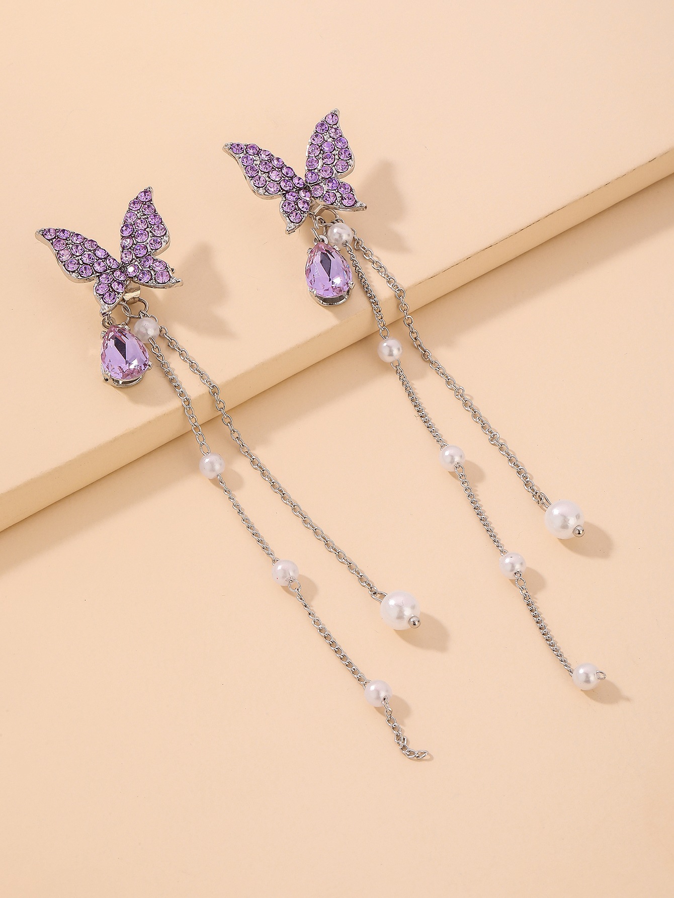 Korean rhinestone butterfly pearl tassel earringspicture7