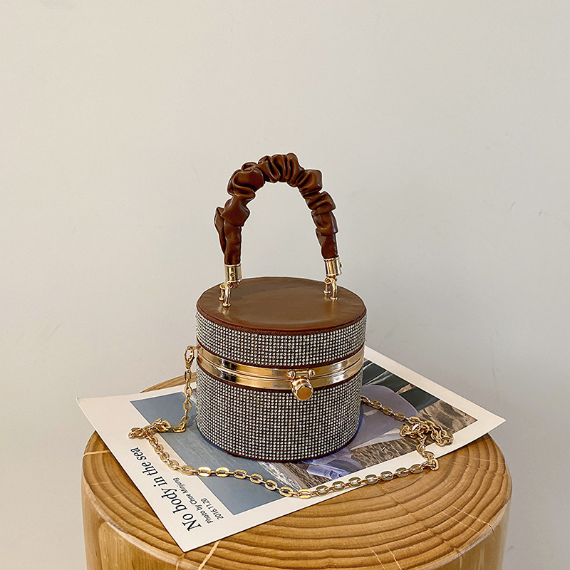 (2개) 독특한 틈새 디자인 가방 2024 새로운 여성 가방 인기있는 올 매치 체인 크로스 바디 백 풀 다이아몬드 버킷 백