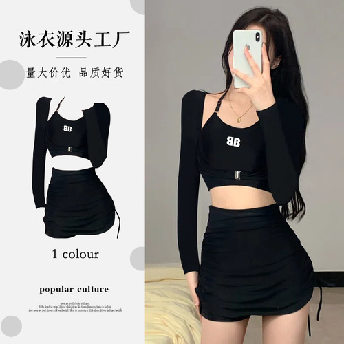 New split three-piece swimsuit for women, long-sleeved cover-up, slim and fashionable swimsuit, high-waisted hot spring resort swimsuit