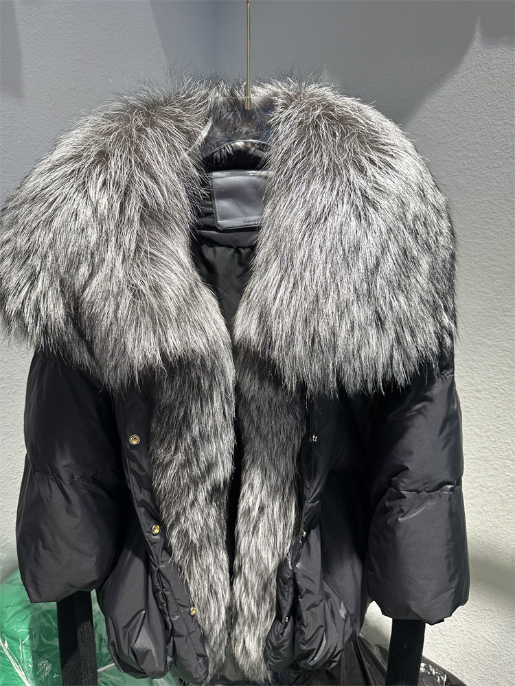 Women's Down Jacket With White Duck Down And Fur Short Coat_voghion.com