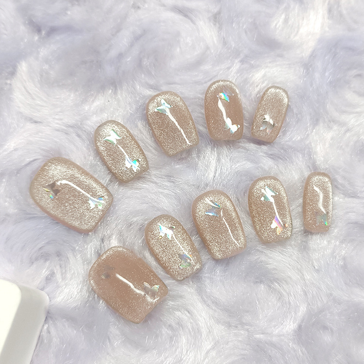 Manicura de Año Nuevo, 10 piezas de diamantes de perlas hechos a mano, arte de uñas portátil, parche de uñas Xiaohongshu, venta al por mayor