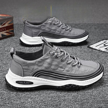 ���ļ��¿���ʿ���z��Ь����һ�_�ŷ���Ь͸�����e�͎�ܛ��Ь��