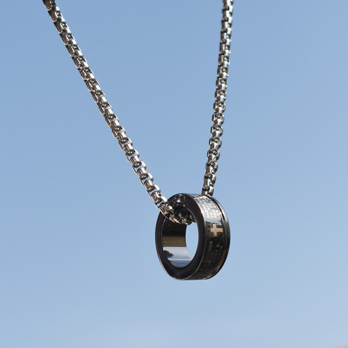 Ring necklace for men and women, fashionable couple, simple and versatile, Harajuku style ring, hip hop pendant, stainless steel necklace