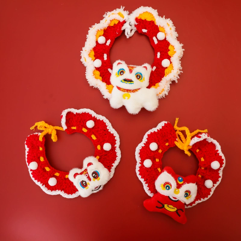 Домашние животные Новый год теплая шея Год Змея