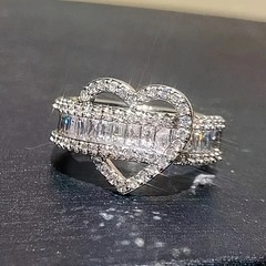 曹適七夕マイクロインレイハートデザインリング 女性用 おしゃれで流行の絶妙なジュエリー 光沢のある甘い日常風