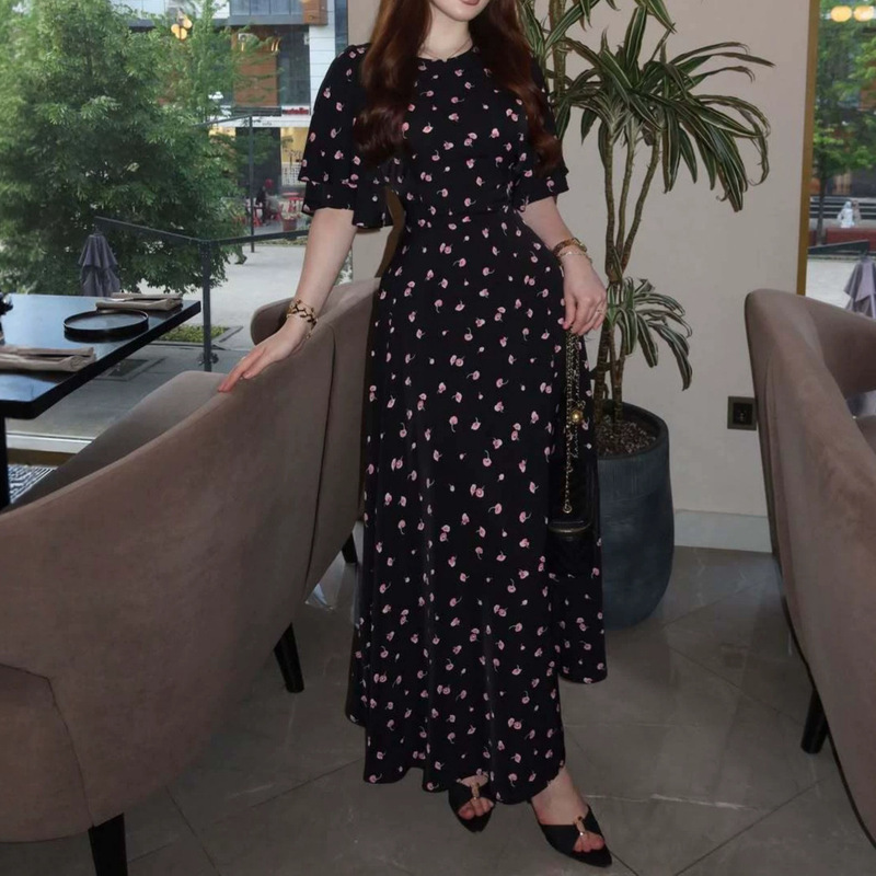 European and American Amazon Women's Clothing 2026 New Style Round Neck Casual Streetwear Elegant Slimming Floral Dress French Waist-Cinching Style European and American Amazon Women's Clothing 2026 New Style Round Neck Casual Streetwear Elegant Slimming Floral Dress French Waist-Cinching Style