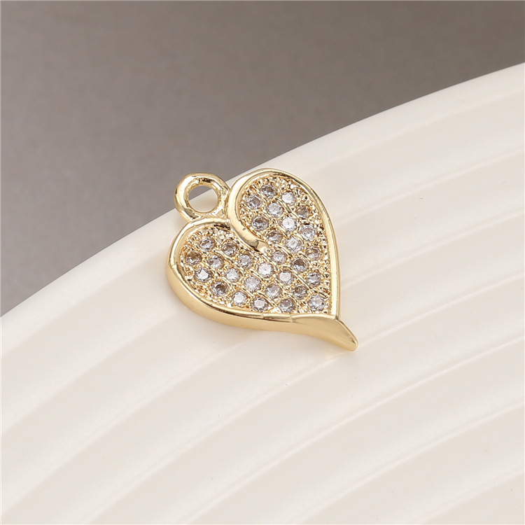 Moon, Heart Shape, Notes Pattern 1 Piece Copper Rhinestones Moon Heart Shape Notes Casual Elegant Simple Style