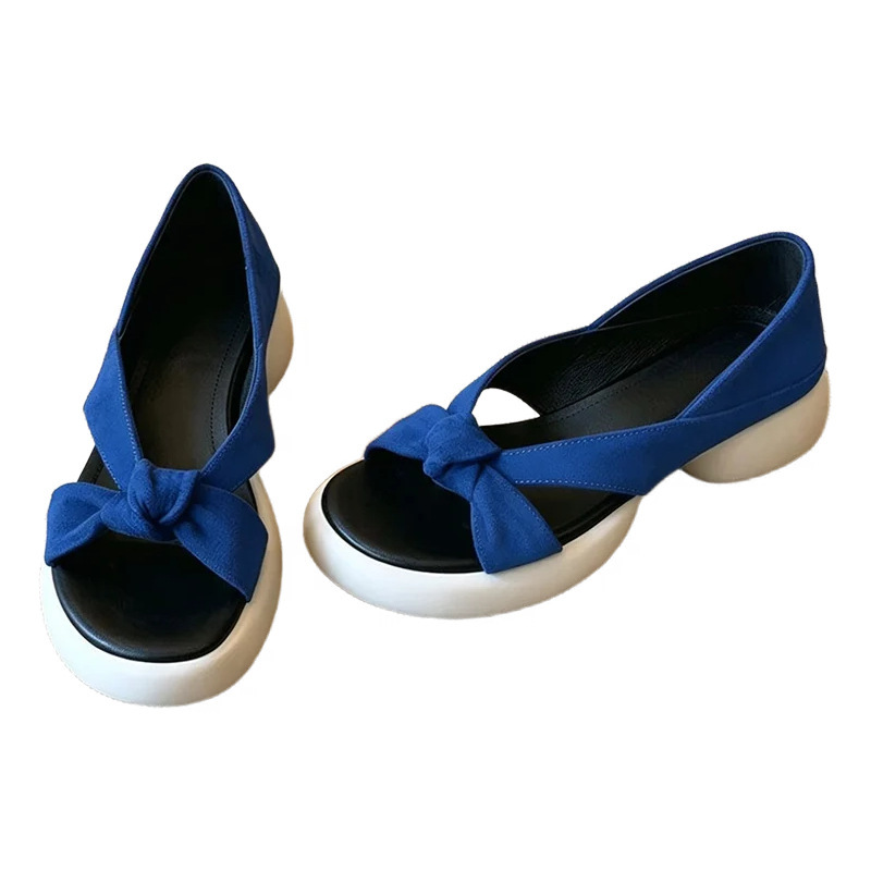 Sandalias de moda francesa para mujeres 2026 casual versátil con dedos desnudos y suela gruesa alta simple playa zapatos romanos
