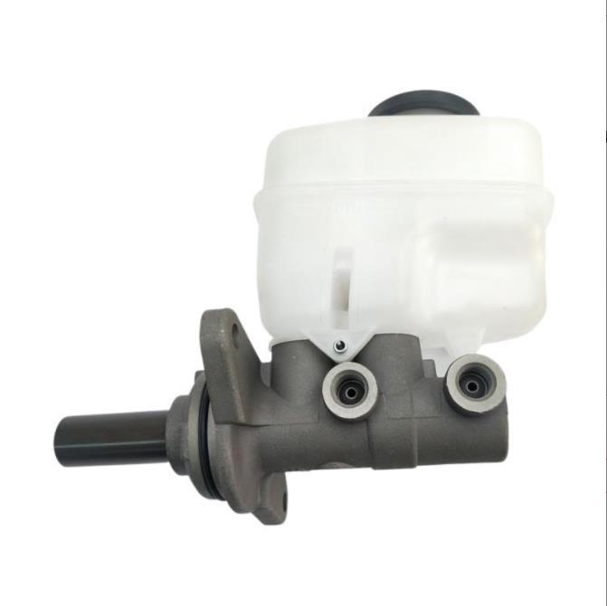 47201-60A30 automobile brake master cylinder brake master cylinder is suitable for Toyota LAND CRUISER