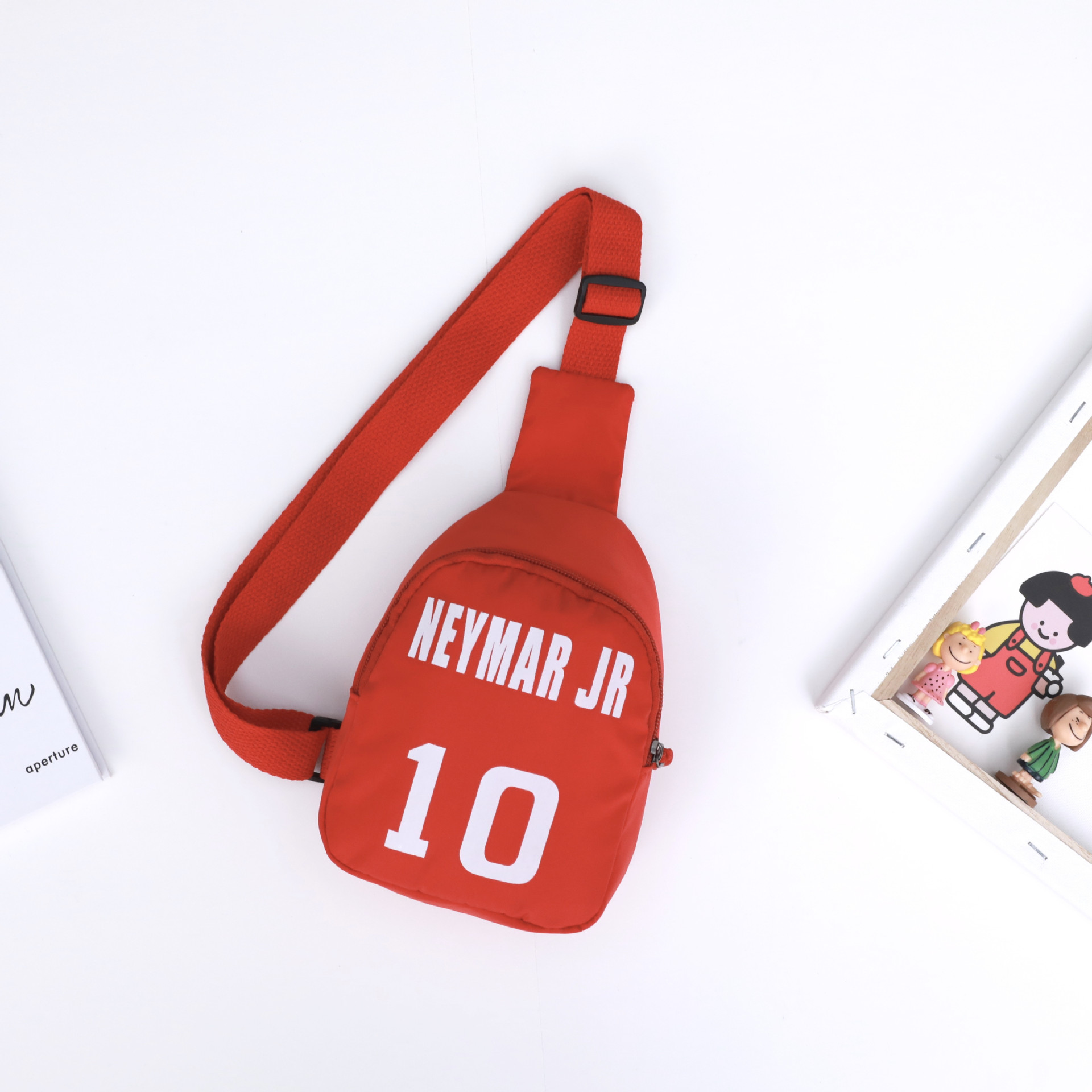 Bolso para niños de estilo coreano 2021 Nuevo bolso de hombro de letra impresa bolso de pecho de bebé de dibujos animados Lindo bolso de mensajero para niños y niñas