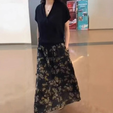 ������--