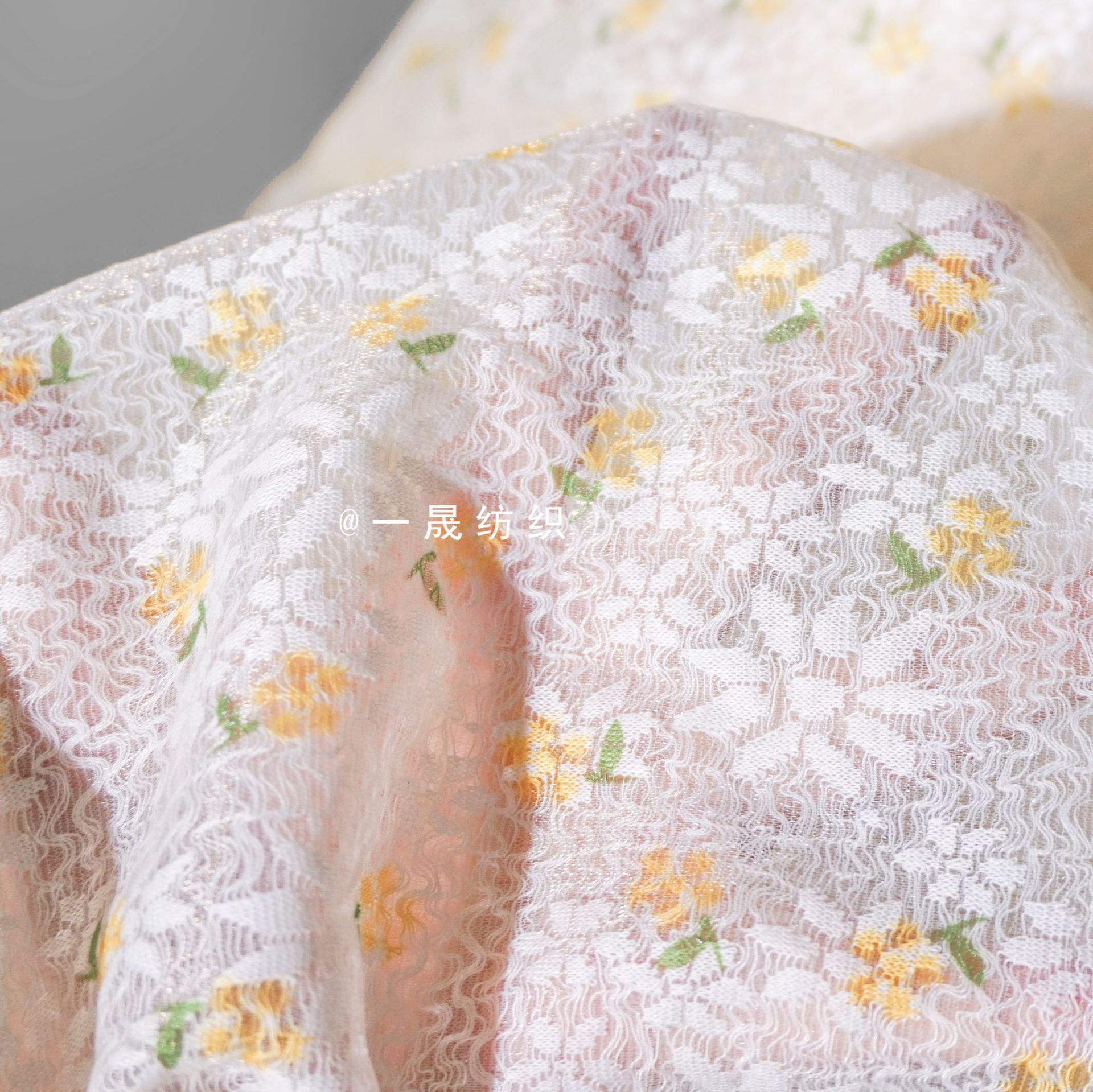 玫瑰碎花布料数码印花水溶蕾丝年轻款女装旗袍礼服坎肩童装面料