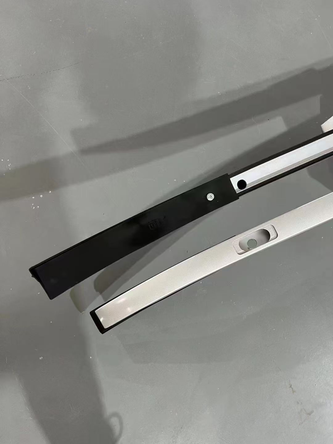Suitable for 12-26 models of CRV original factory roof racks, specifically for Honda. 21 models of modified no-drill CRV HaoYing