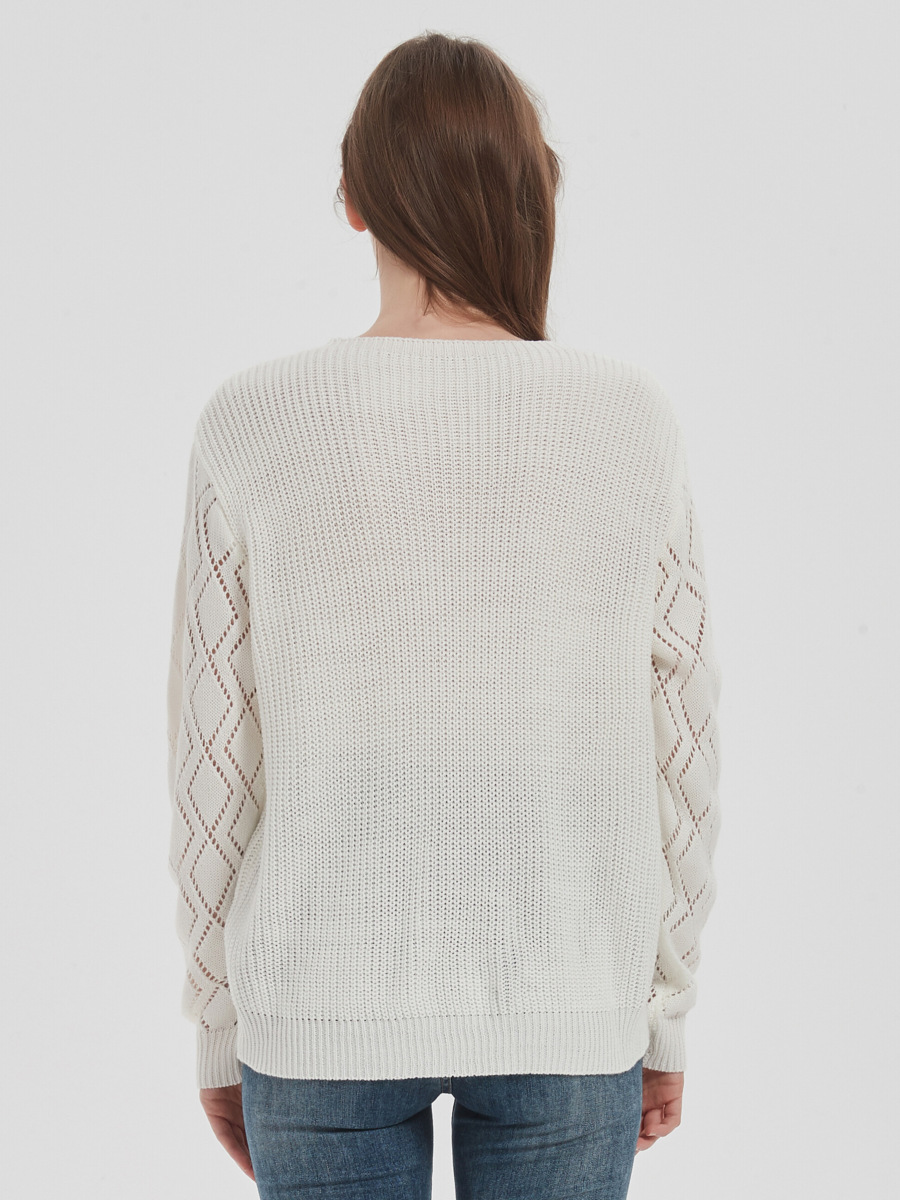 Sweater Image 4