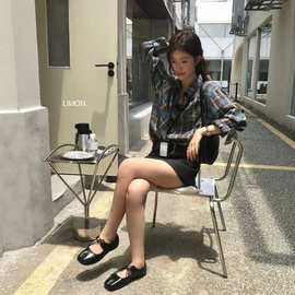 2010 柠檬绿茶 26早秋韩系复古慵懒格纹宽松衬衫不退换