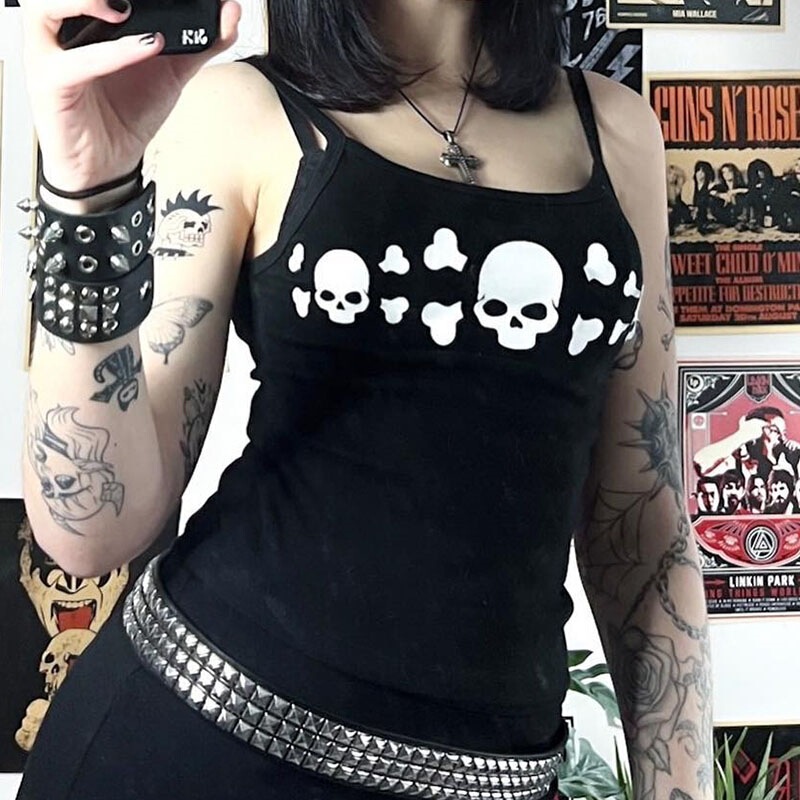 2026 Cross-Border Sexy Top for Summer, Slim Sleeveless Top with Skull Graphic Print, Paired with a Camisole Underneath