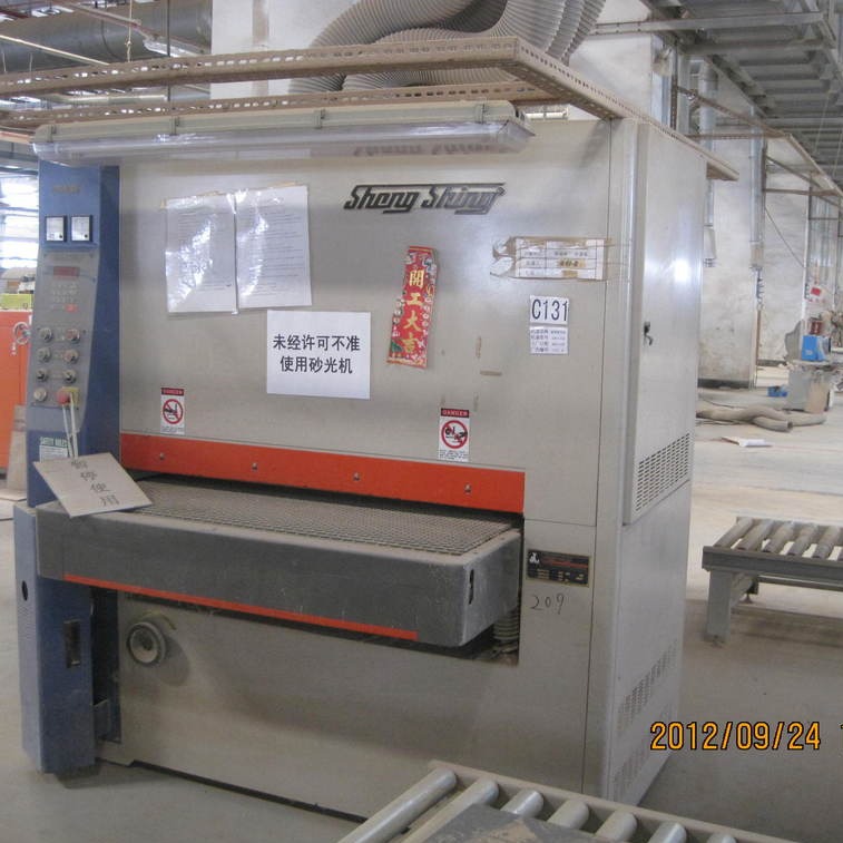 厂家出售高频拼板机大量高价回收各类二手木工机械设备