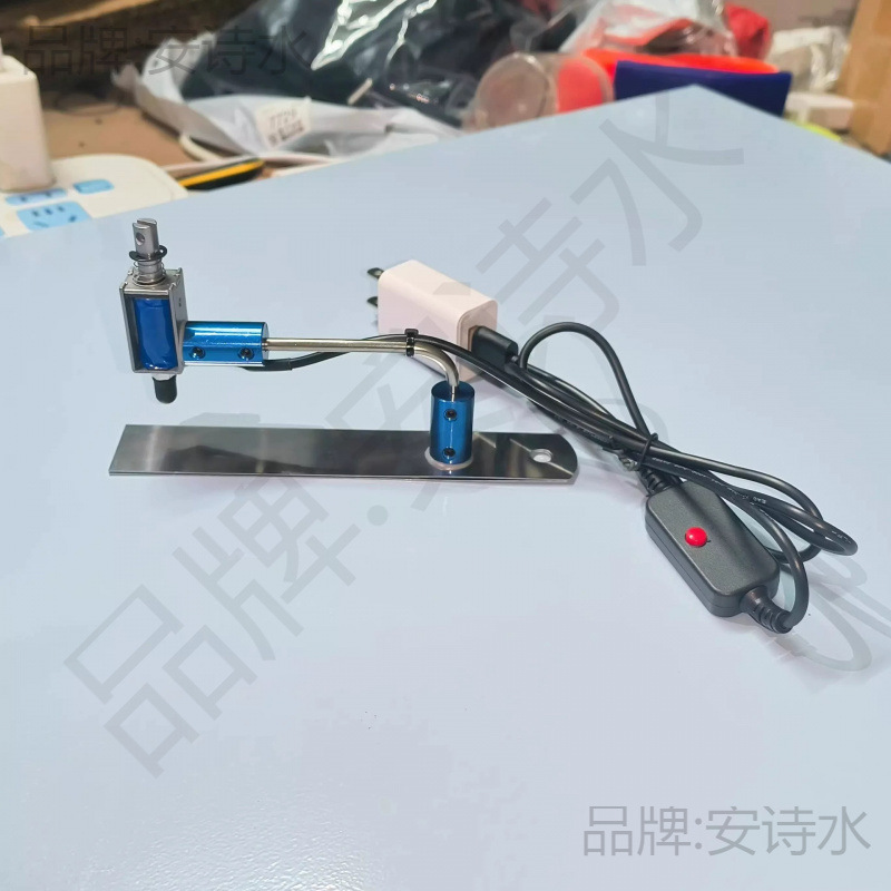 Keyboard Key Clicker Background Physical Computer Keyboard Automatic Random Game Hanging up and Losing Connection to Grab Things