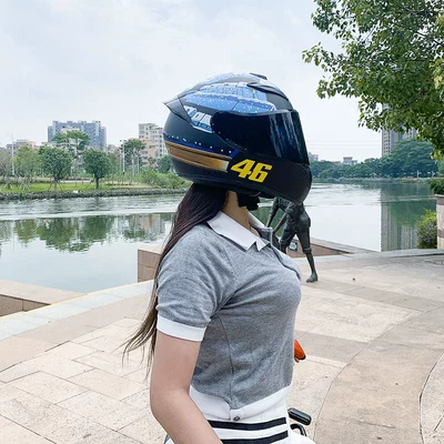 car safety helmet Four Seasons – Motosiklet kaskı (dəbilqə)
