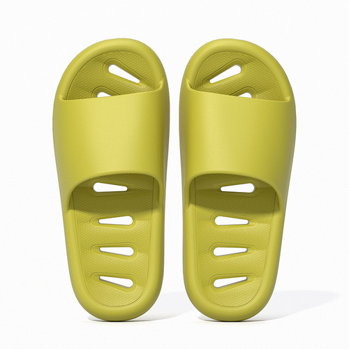 Bath slippers for men and women in summer home indoors with a sense of stepping on shit, water leakage, anti-slip home eva bathroom sandals and slippers wholesale