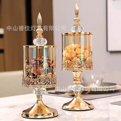 ヨーロッパ式の豪華なバラのキャンディーの缶の高い顔の値の家庭は貯蔵の缶の客間のキャンディーのお茶のいくつかの装飾品を収納して並べます。