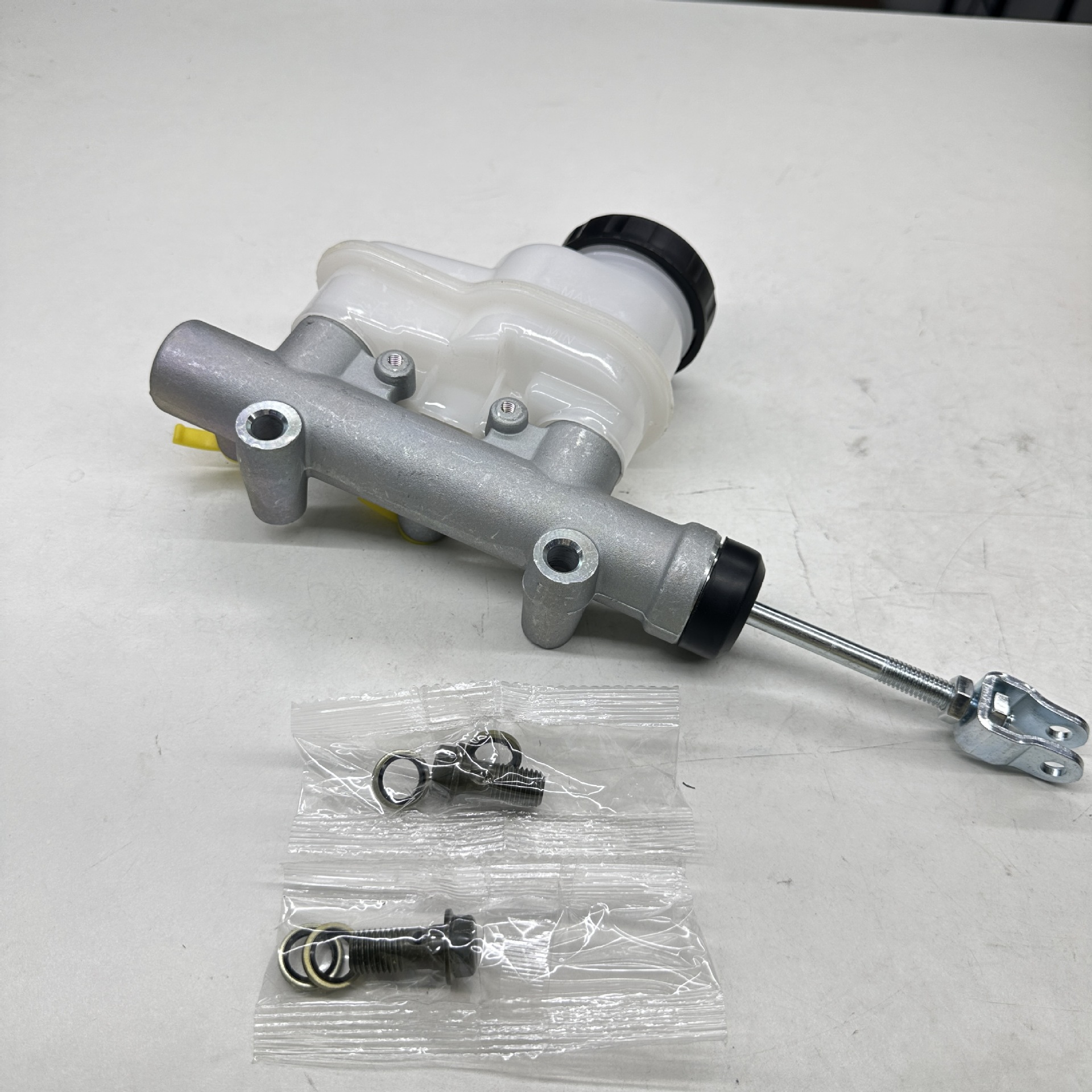 Suitable for Polaris Ranger brake master cylinder brake master pump 1911515 1911168 2203454