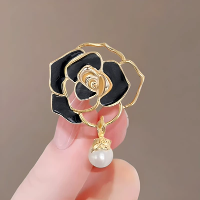 Pearl Corsage, Niche Design – Yaxa sancaqları - black-enamel-camellia