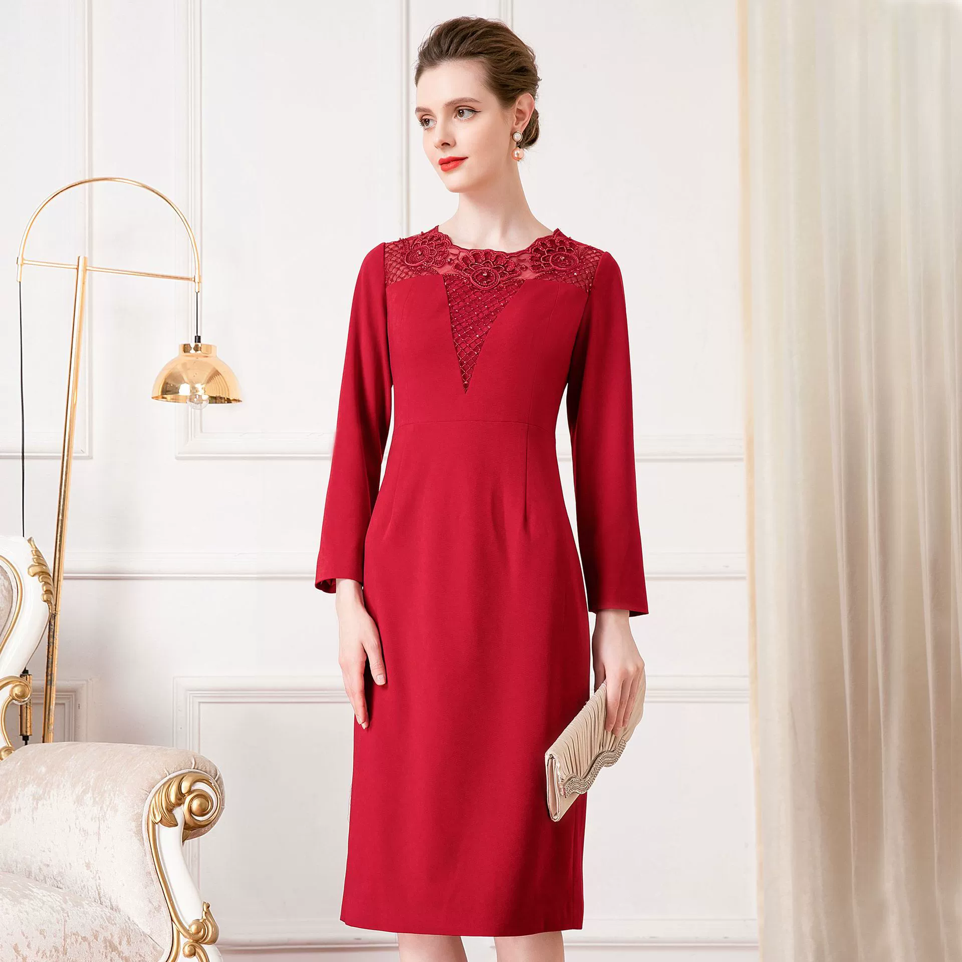 Шэньчжэнь высокого класса с длинным рукавом среднего возраста и пожилых людей Платье Осень и зима плюс размер свадебный банкет Ежедневно Счастливая Мать-в-законе мать-в-законе наряд поколение волос