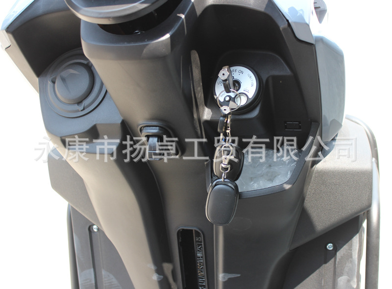Qijue Tank Electric Motorcycle 72V Lithium Battery Electric Scooter Russian Gt Electric Scooter Wholesale