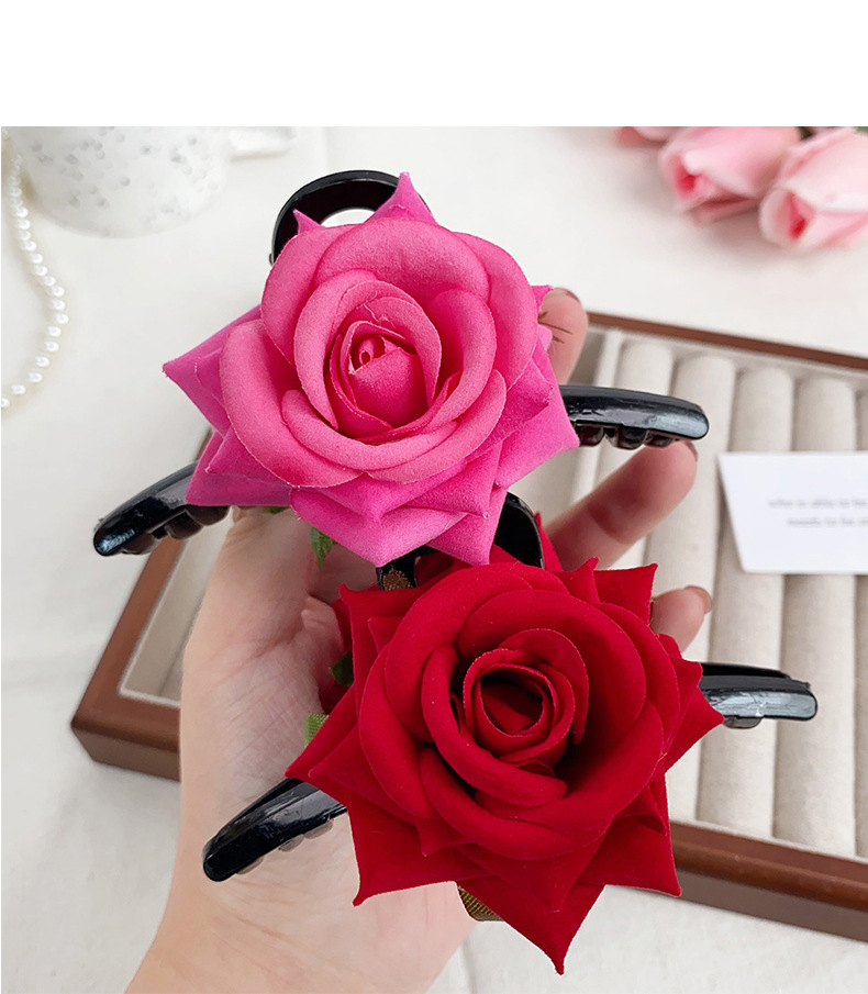 Women's Elegant Flower Arylic Hair Claws display picture 2