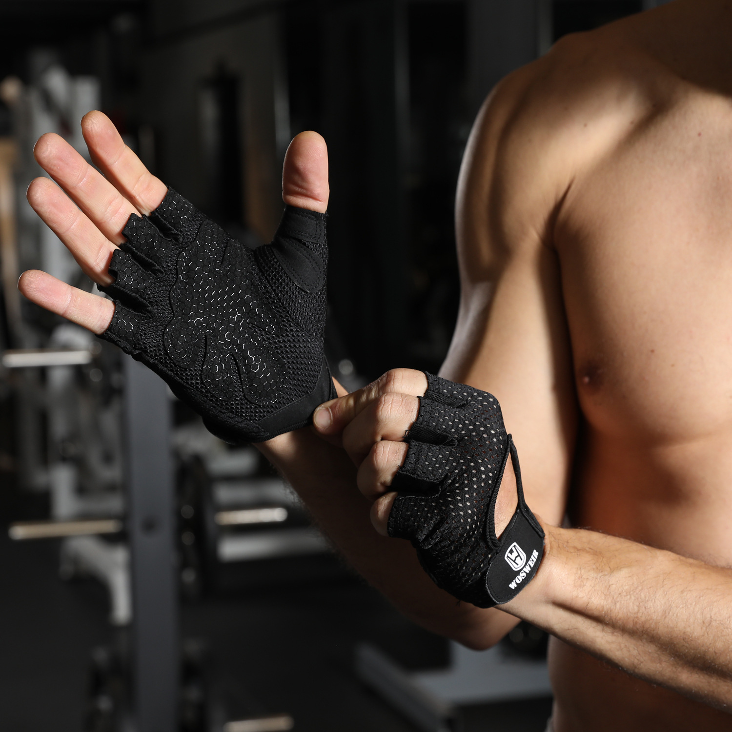 Guantes de fitness delgados de verano para hombres y mujeres, barra horizontal, equipo antideslizante, entrenamiento, anti-capullo, resistente al desgaste, guantes deportivos de medio dedo