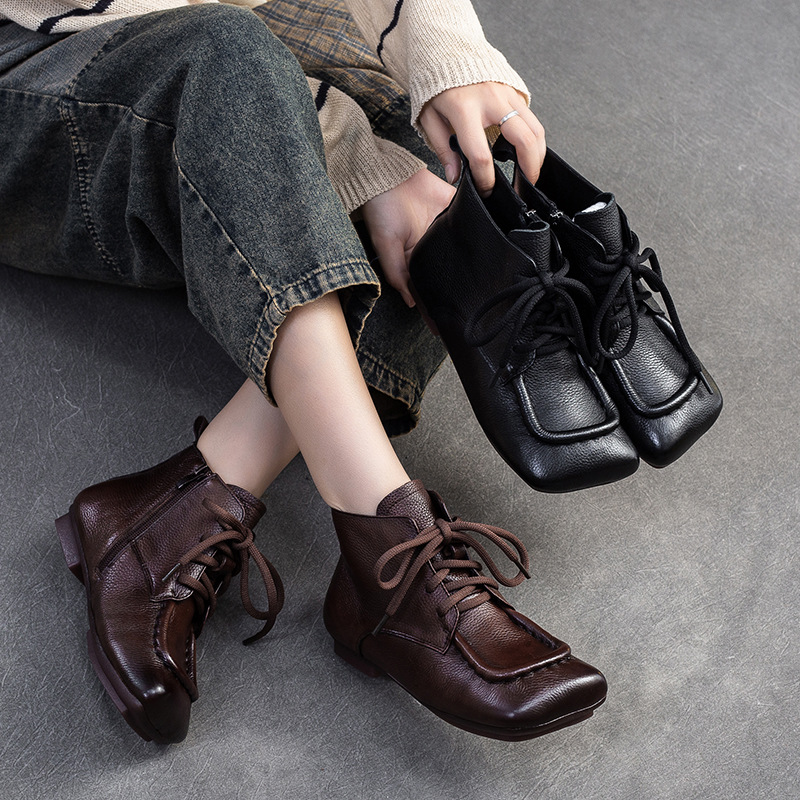 Winter comfortable retro “mom shoes”