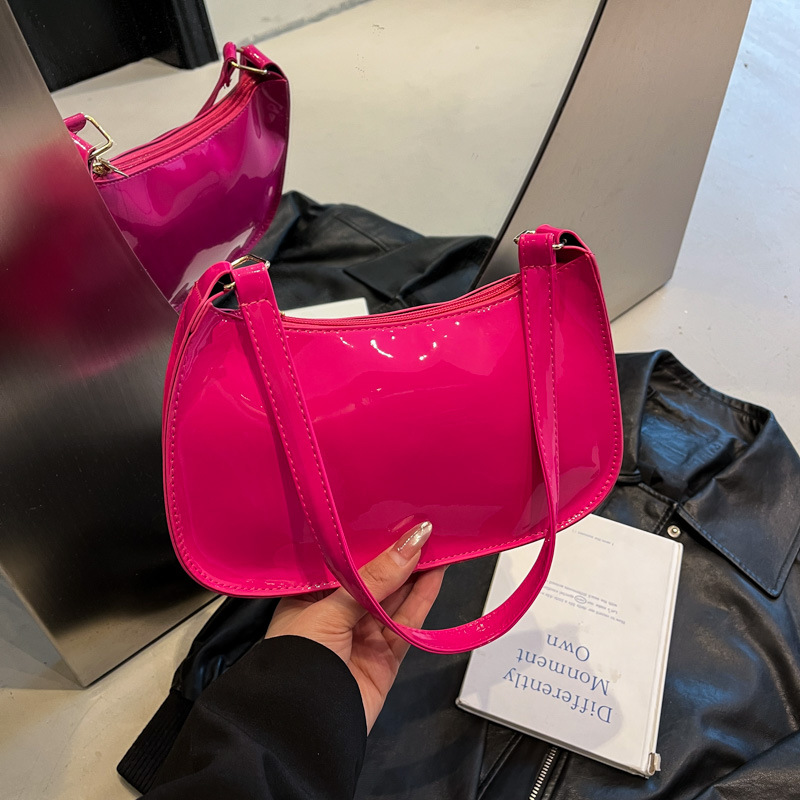2025 nuevo bolso de axila de color caramelo bolso retro simple bolso de estilo occidental de moda bolso de hombro de mensajero femenino image 9