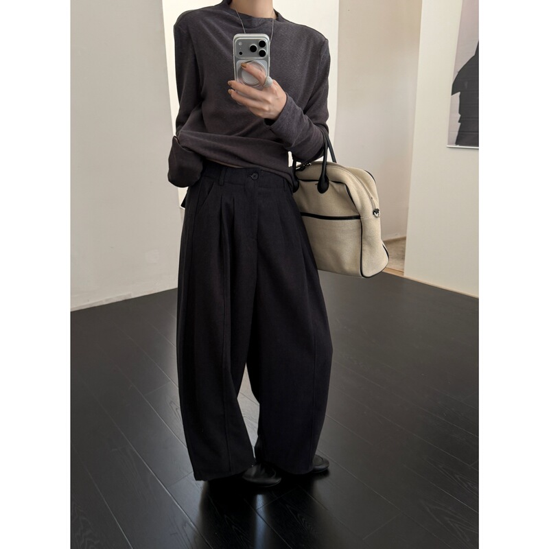 GAGD mid-high waist, three-dimensional cut, flowing wool blend wide-leg trousers for women, casual and stylish for work, curved-leg design GAGD mid-high waist, three-dimensional cut, flowing wool blend wide-leg trousers for women, casual and stylish for work, curved-leg design