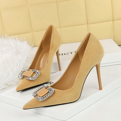 825-K69 Korean Fashion Banquet High Heels Slim Heels Women&apos;s Shoes Suede Shallow Mouth Pointed Metal Water Diamond 