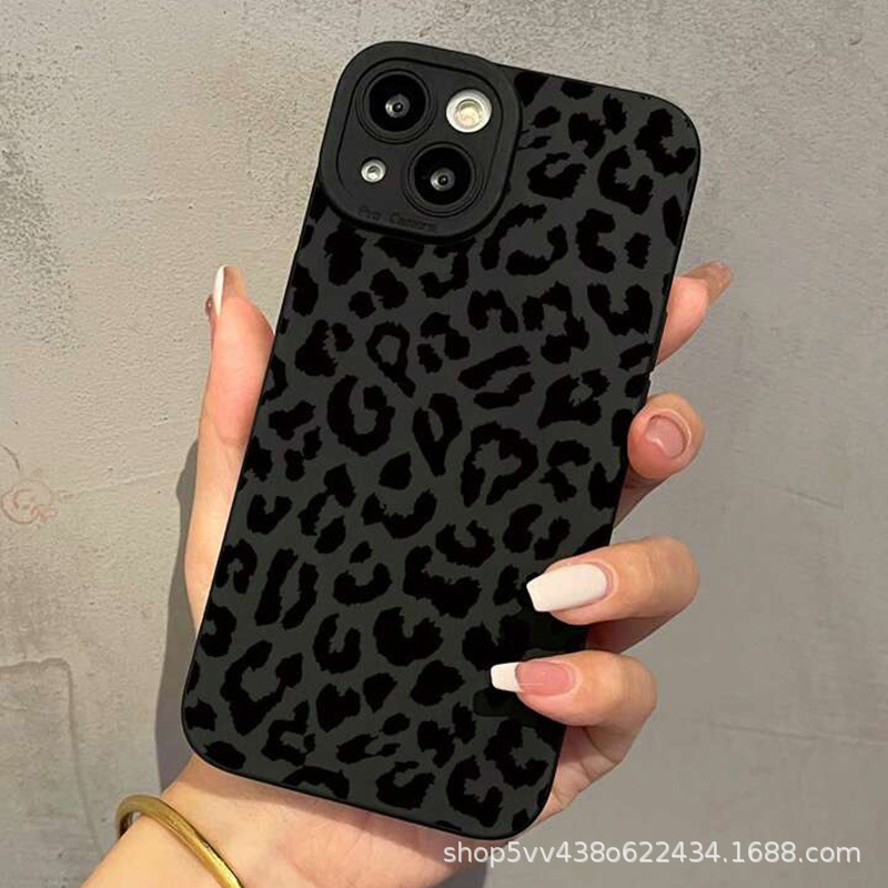 Cow Pattern Suitable for Apple 15 Phone Case iPhone 17 Pro Max Soft Case 14/13/11/16 Eye Protection Anti-Drop