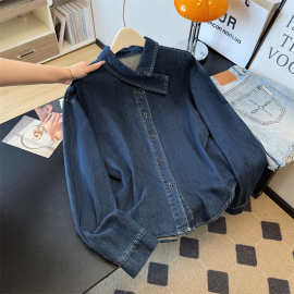 韩系蓝色正肩牛仔衬衫女春秋2025新款设计感复古叠穿衬衣长袖上衣