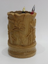 竹浮雕笔筒新款收纳励志个性雕刻摆件书房办公桌大容量励志礼品