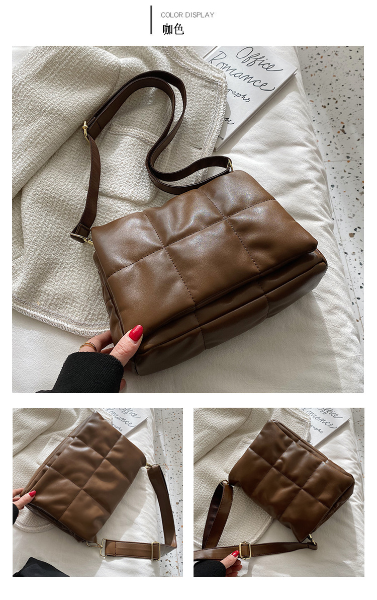 Autumn And Winter Solid Color Messenger Bag Wholesale display picture 2