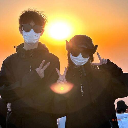 Spring and Autumn Korean Version Single Layer Windproof and Waterproof Women's Thin Outdoor Casual Couple's Jacket Mountaineering Clothing