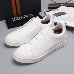 �W��վ�����ɾoһ�_�ő���Ь�r�аٴ���Ь�߶˳����Ь�͎�С��Ь